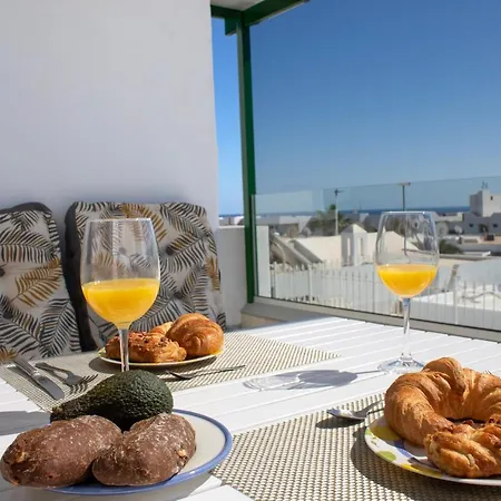 Sea&sky - Spectacular 180 Degree Ocean Views Vila