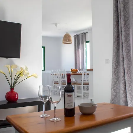 Sea&sky - Spectacular 180 Degree Ocean Views Vila *