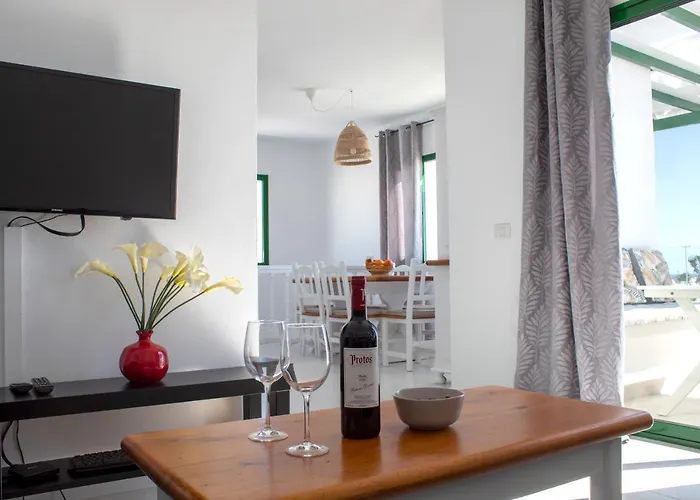 Sea&sky - Spectacular 180 Degree Ocean Views וילה *