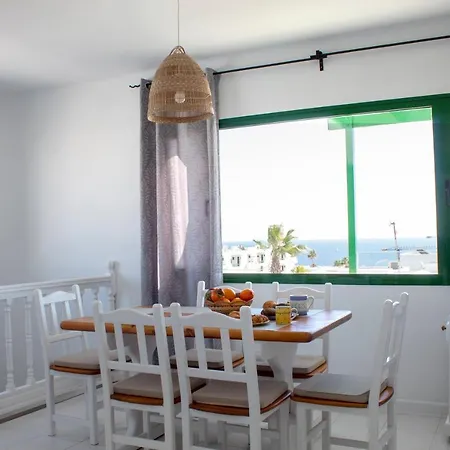 Sea&sky - Spectacular 180 Degree Ocean Views Vila *